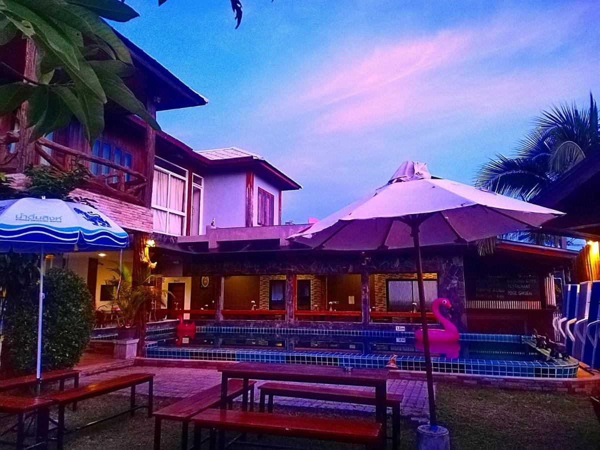 Billabong Hotel And Cafe Bantaj Kültér fotó