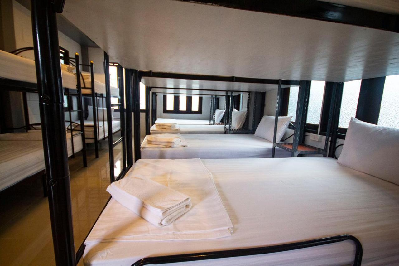 Billabong Hotel And Cafe Bantaj Kültér fotó