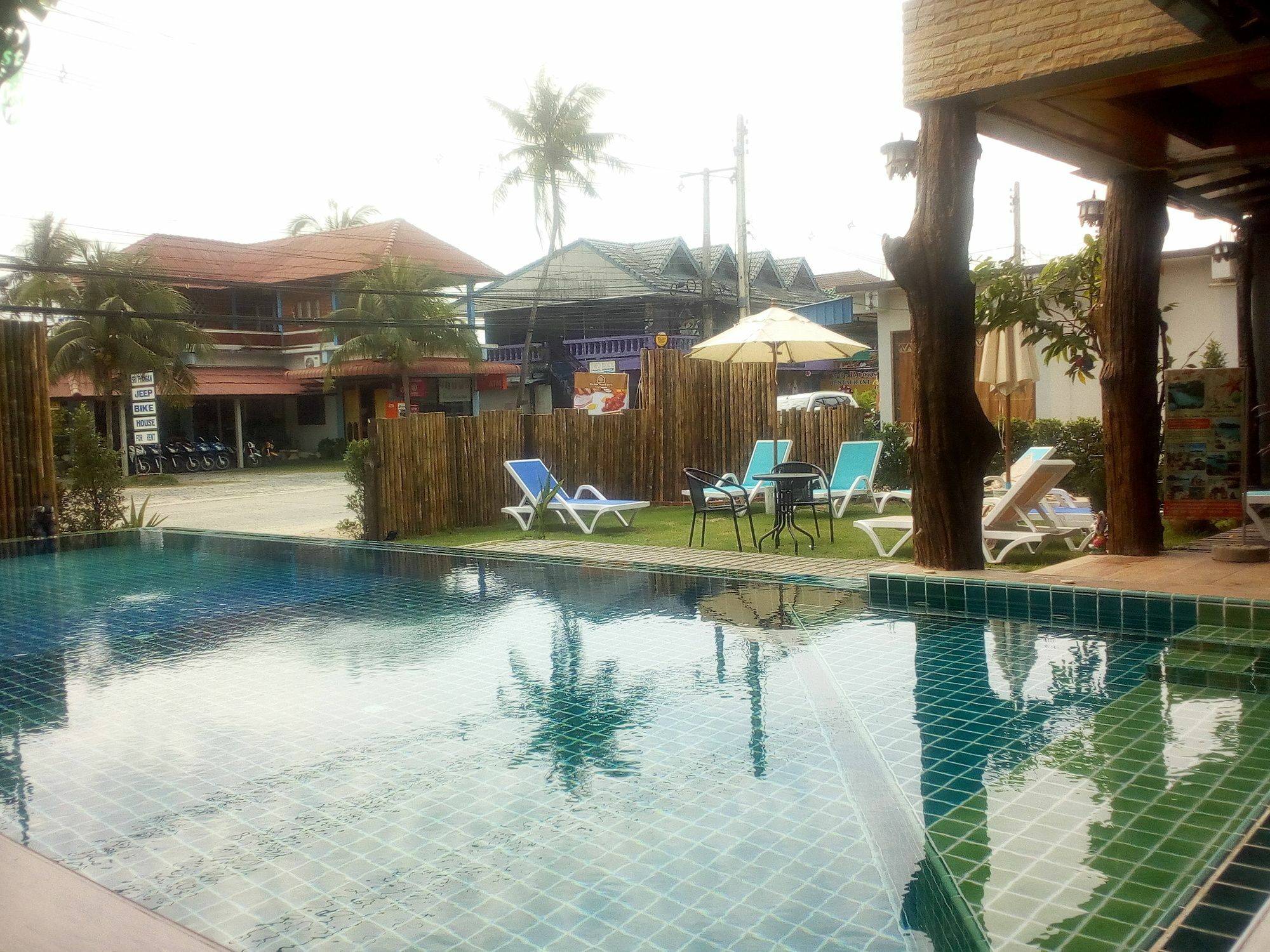 Billabong Hotel And Cafe Bantaj Kültér fotó